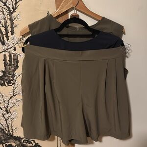 Two Wayre Boxy Shift & Snap Tanks and One Flow Short (XXL)